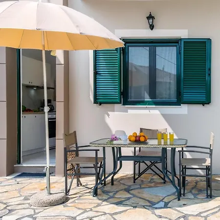 Nikoleta Apartment A Nikiana Buitenkant foto