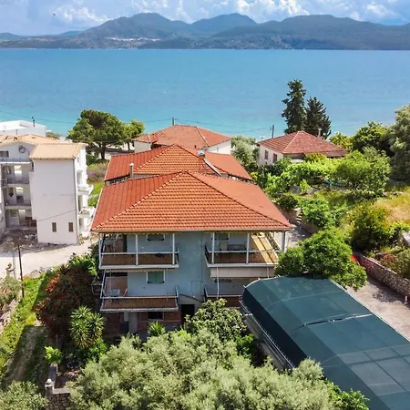 Nikoleta Apartment A Nikiana Buitenkant foto